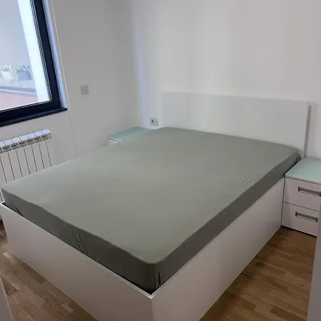 Jeremy Of Relax 3 Apartment